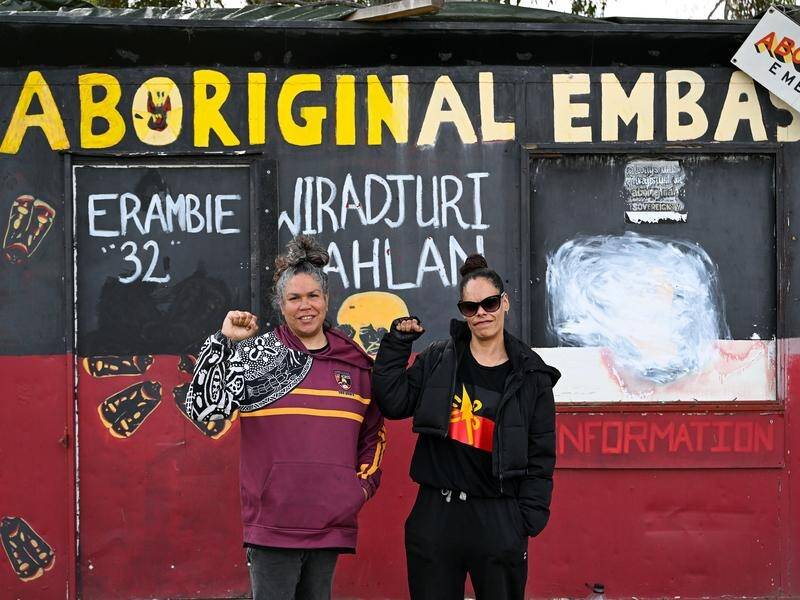 Aboriginal tent embassy representatives say they have not been consulted on their voice. (Lukas Coch/AAP PHOTOS)