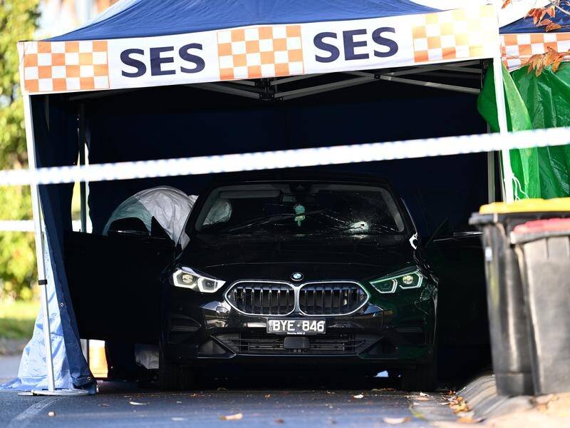 A man has died after being found critically injured in a car in suburban Melbourne. (Joel Carrett/AAP PHOTOS)